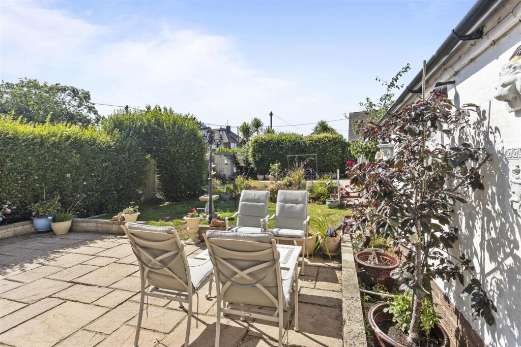 Additional image 7 of St. Johns Road, Polegate