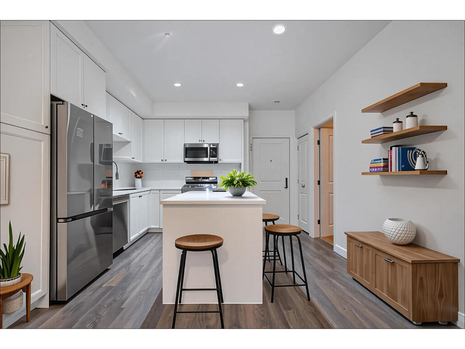 210 15825 85 AVENUE|Surrey, British Columbia V4N6W9