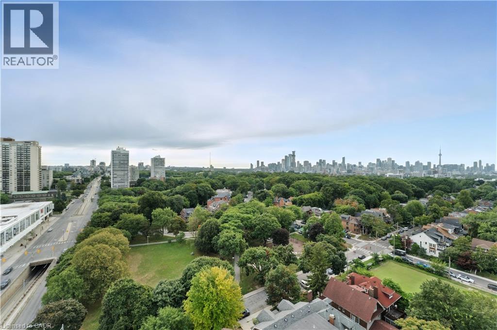 501 ST CLAIR Avenue Unit# 1303|Toronto, Ontario M5P0A2