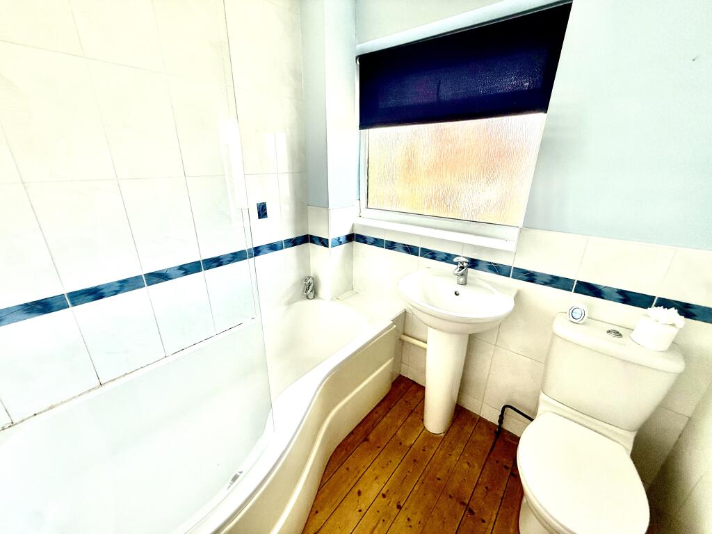 Additional image 11 of Farne Close, Hailsham, BN27