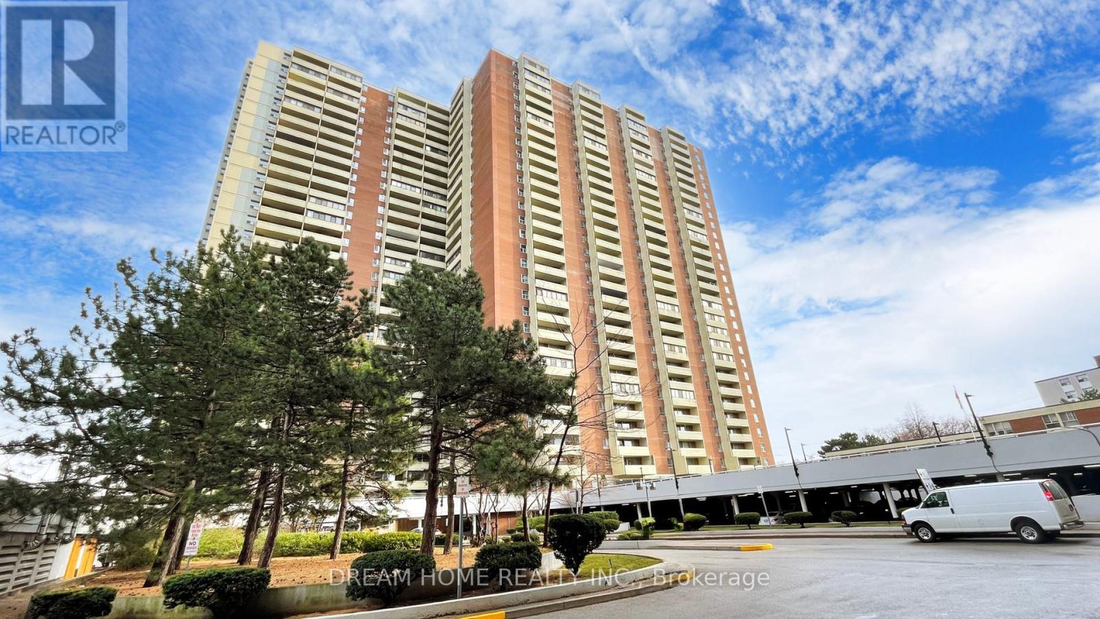 Property image for 1815 - 5 MASSEY SQUARE|Toronto (Crescent Town), Ontario M4C5L6
