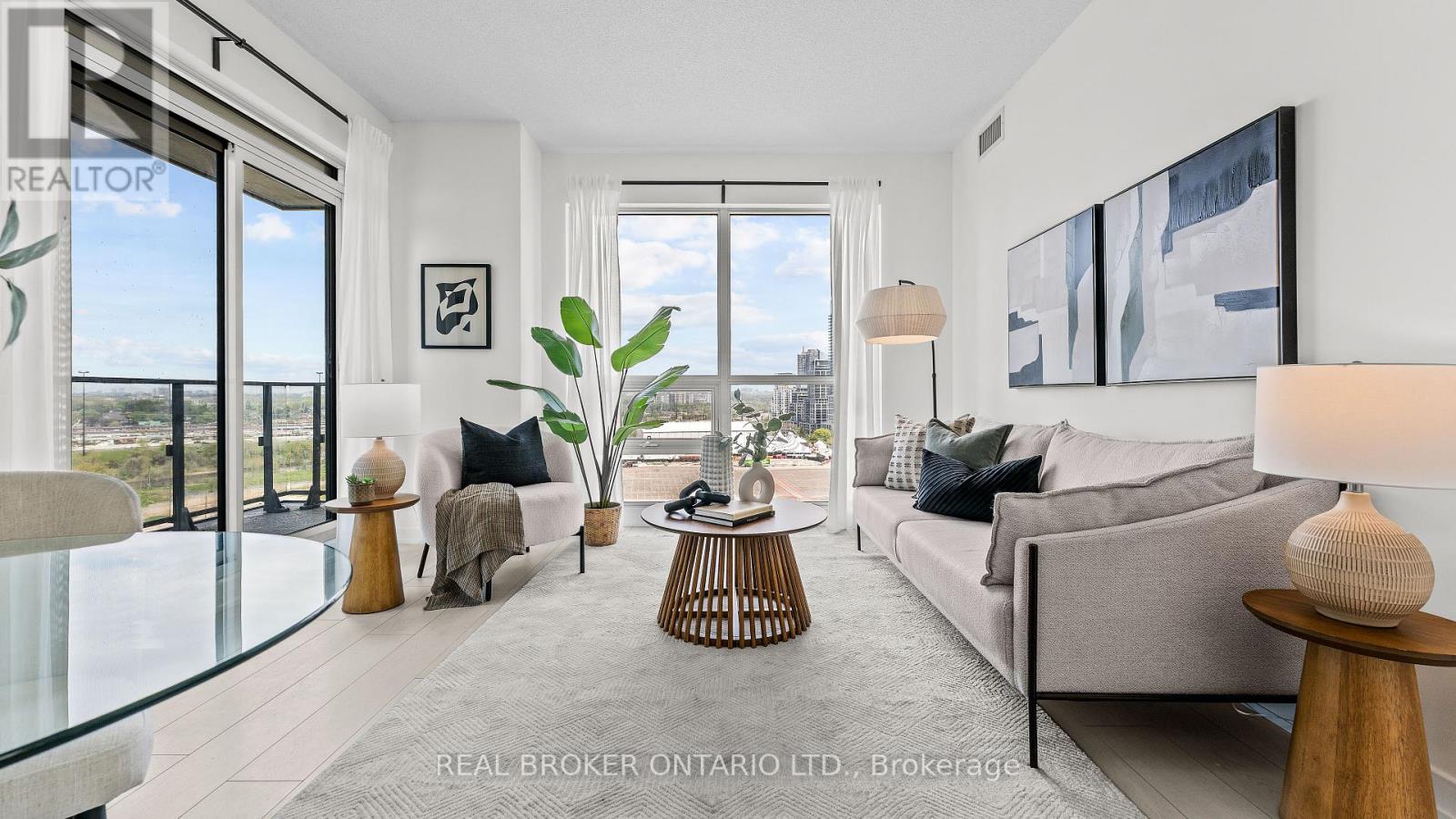 1604 - 2220 LAKE SHORE BOULEVARD W|Toronto (Mimico), Ontario M8V0C1