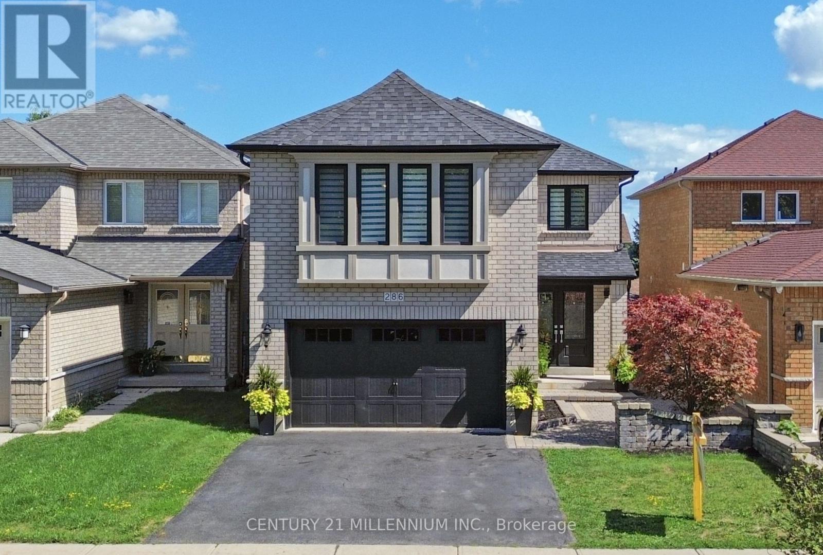 Property image for 286 ROYALPARK WAY|Vaughan (Elder Mills), Ontario L4H1J8