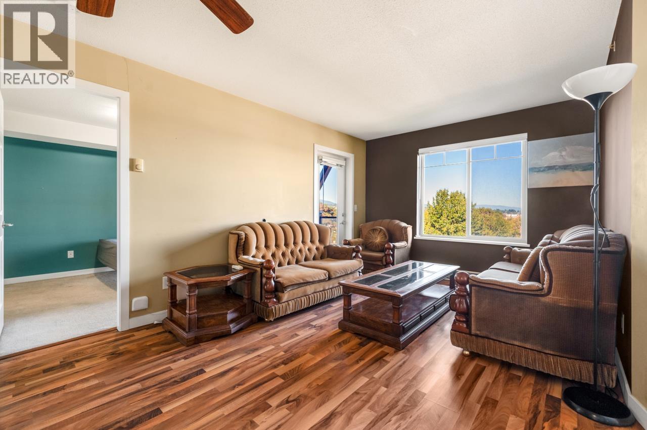 3413 240 SHERBROOKE STREET|New Westminster, British Columbia V3L0A4