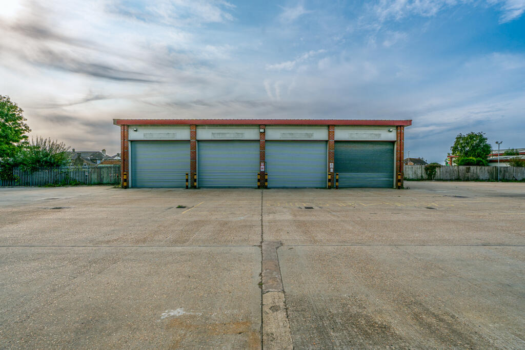 Additional image 8 of 70 South Road, Hailsham, East Sussex, BN27 3JH
