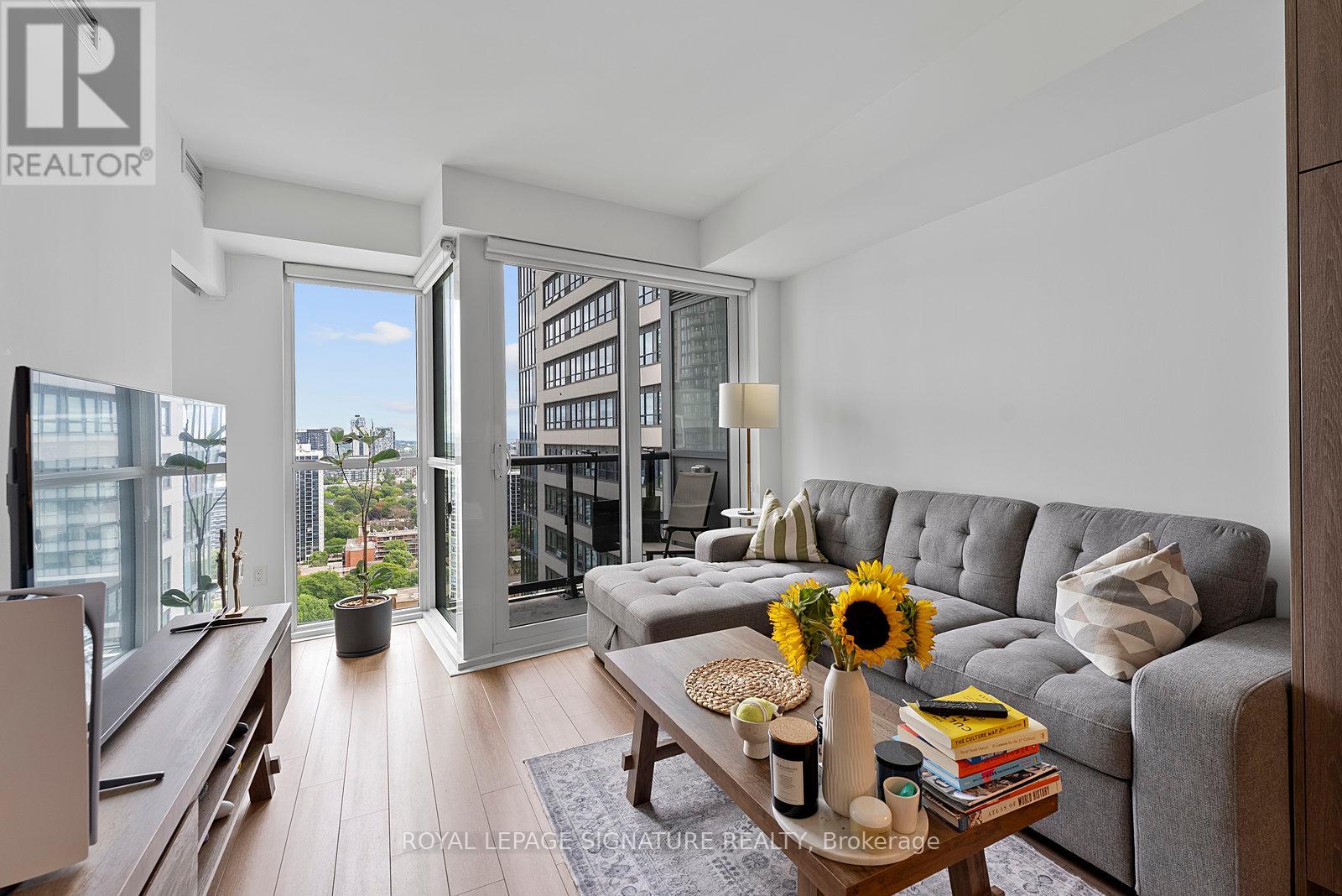 Property image for 2501 - 77 MUTUAL STREET|Toronto (Church-Yonge Corridor), Ontario M5B2A9