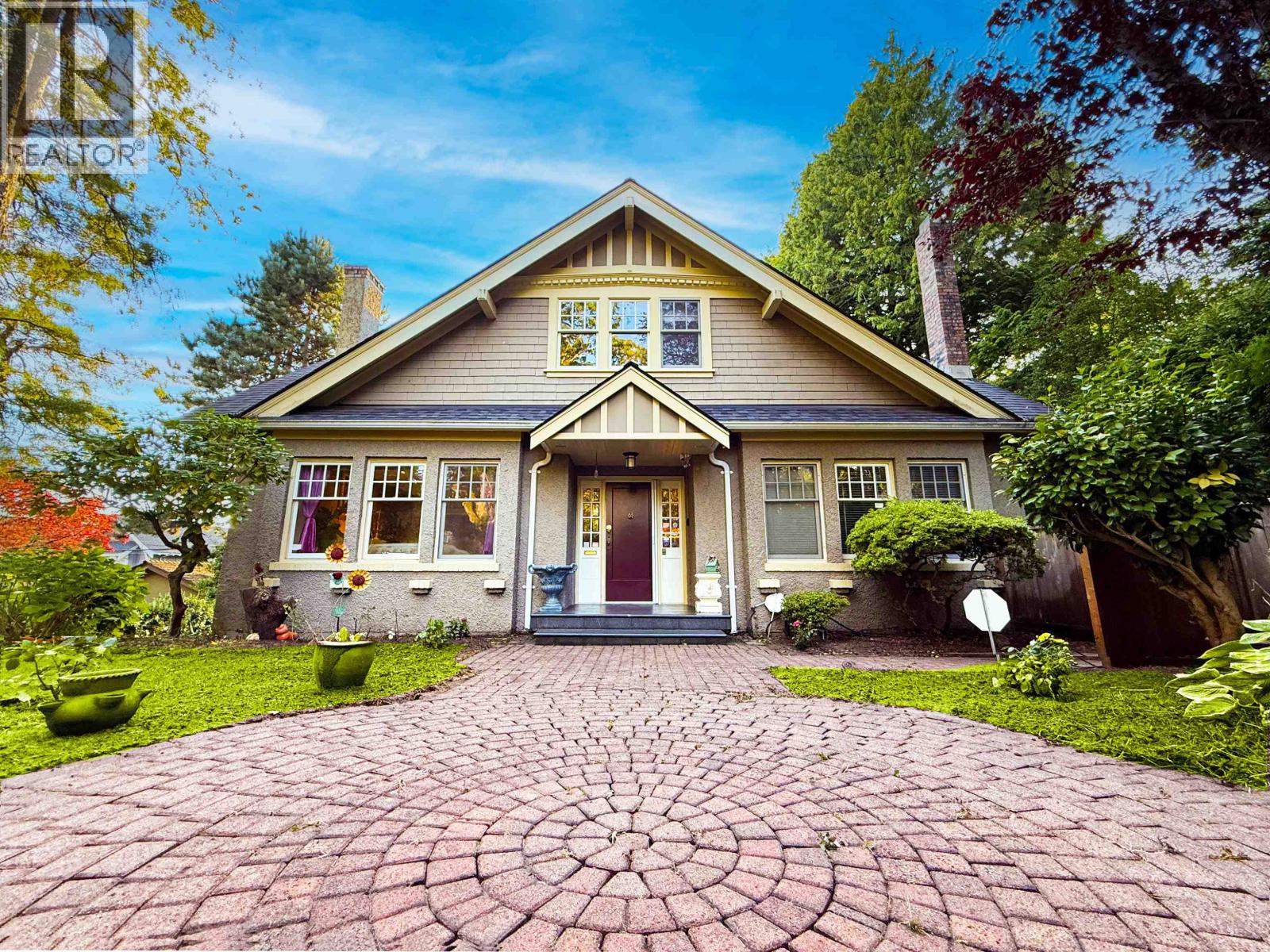 4409 ANGUS DRIVE|Vancouver, British Columbia V6J4J2