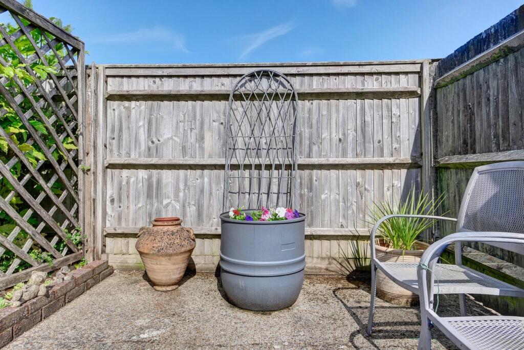 Additional image 15 of Anglesey Avenue, Hailsham, BN27