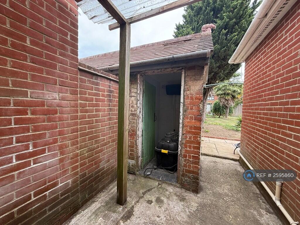 Additional image 13 of New Road, Hellingly, Hailsham, BN27