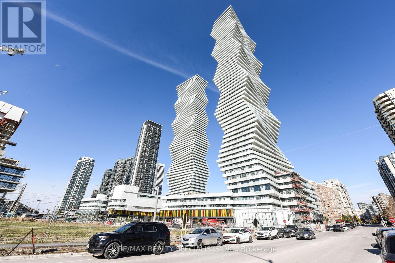 4902 - 3900 CONFEDERATION PARKWAY|Mississauga (City Centre), Ontario L5B0M3