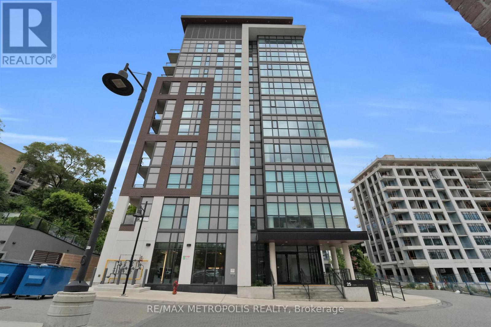 Property image for 602 - 25 NEIGHBOURHOOD LANE|Toronto (Stonegate-Queensway), Ontario M8Y0C3