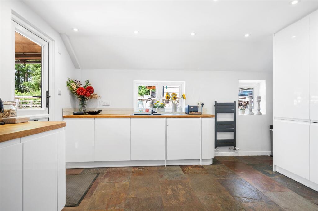 Additional image 5 of Coldharbour Road, Upper Dicker