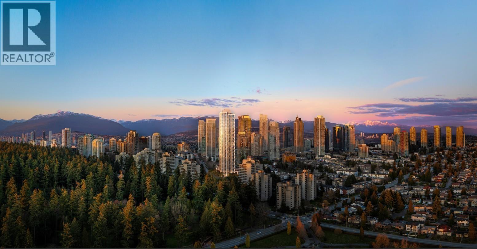 Property image for 202 6468 WILLINGDON AVENUE|Burnaby, British Columbia V5H0L3