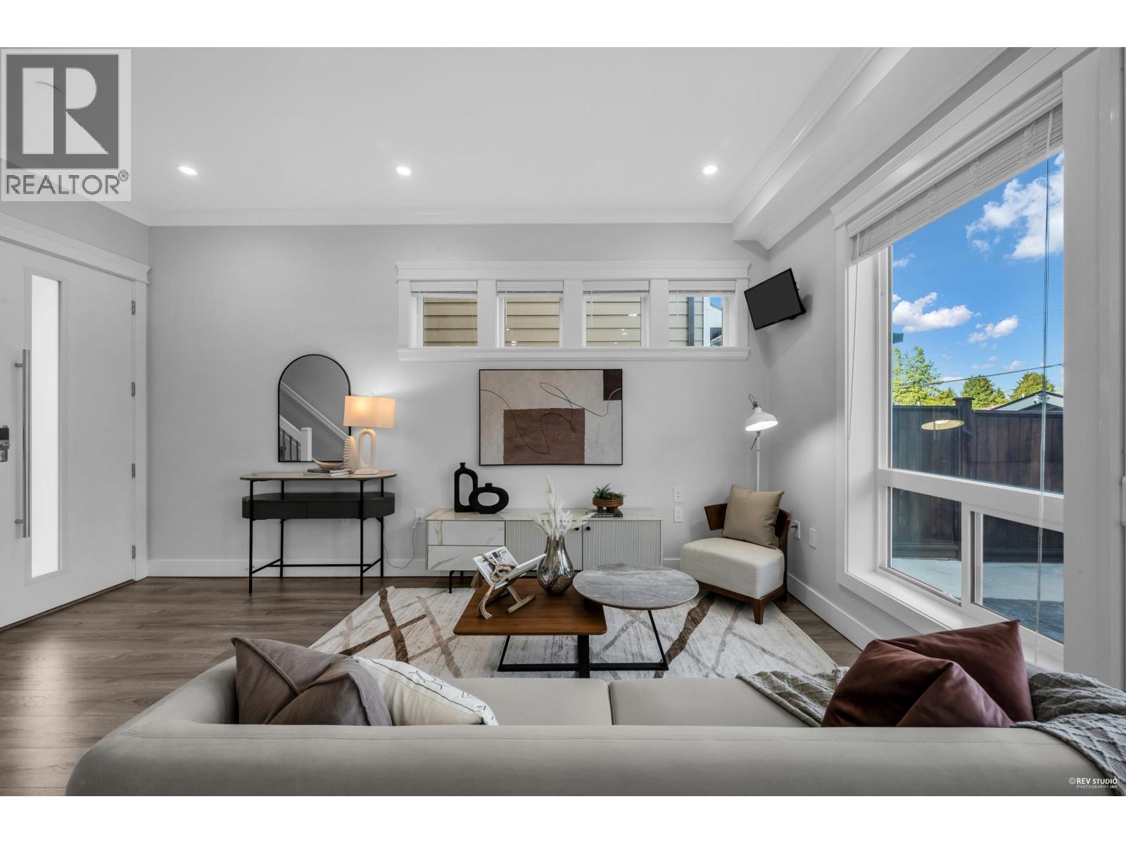 Property image for 4586 DUMFRIES STREET|Vancouver, British Columbia V5N3T2