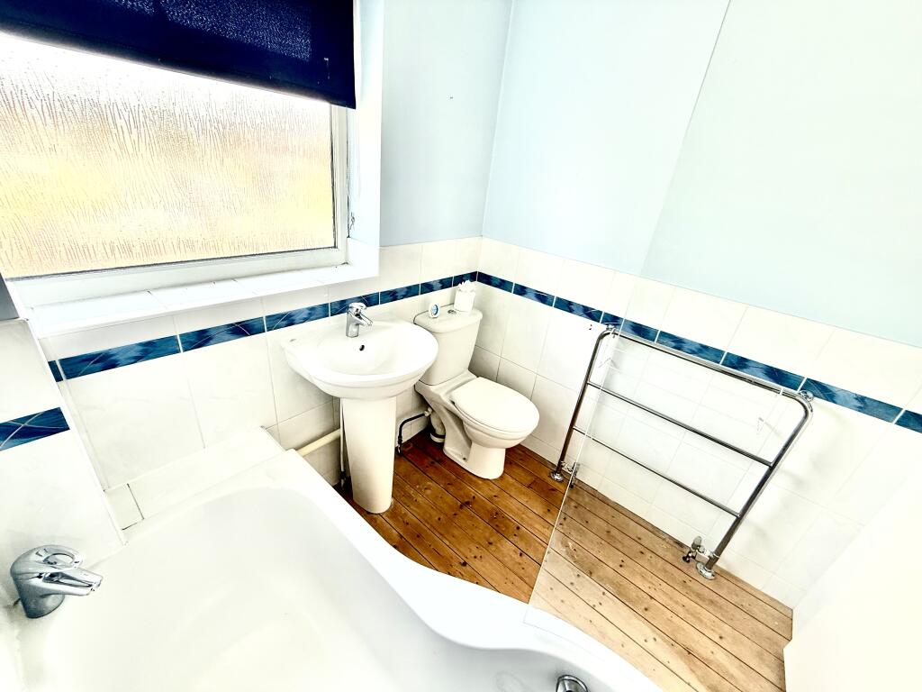 Additional image 12 of Farne Close, Hailsham, BN27