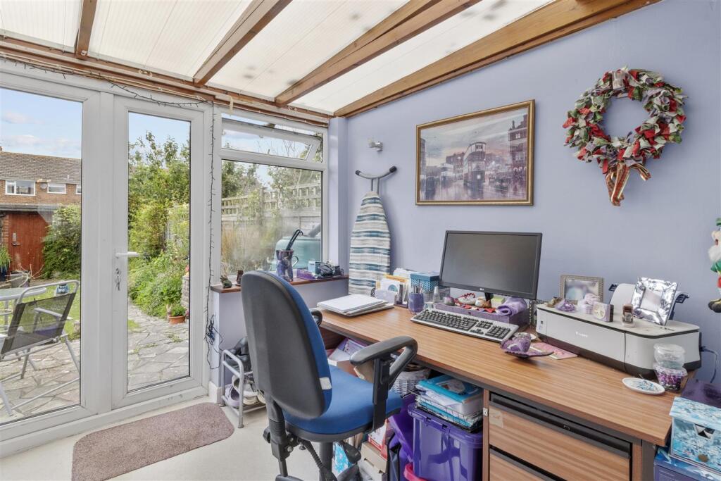 Additional image 14 of Lynholm Road, Polegate