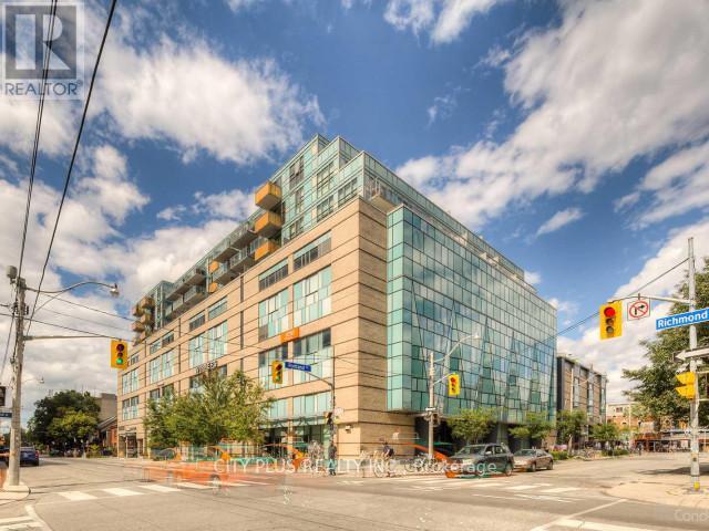 Property image for 611 - 156 PORTLAND STREET|Toronto (Waterfront Communities), Ontario M5V0G1