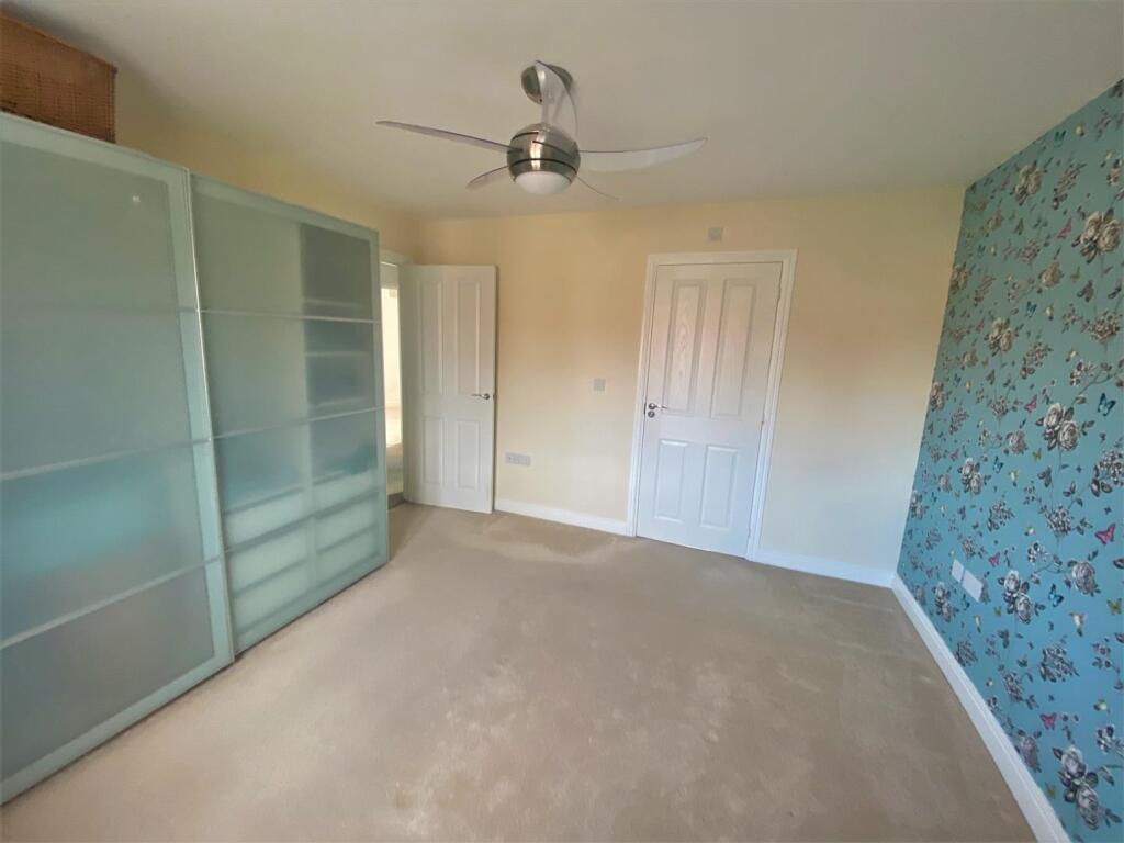 Additional image 11 of Highgrove Crescent, Polegate