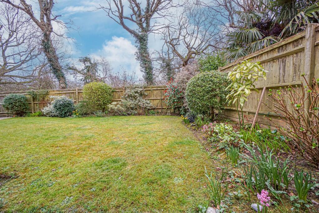 Additional image 30 of Spurway Park, Polegate