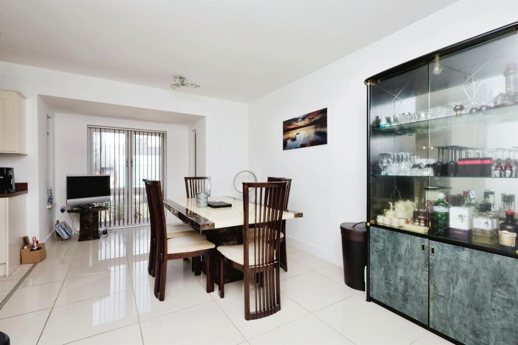 Additional image 7 of Buttercup Drive, Polegate