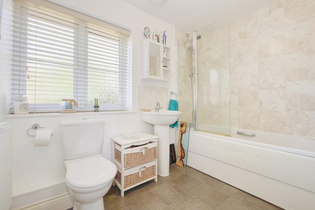Additional image 24 of Chichester Road, Hellingly, BN27