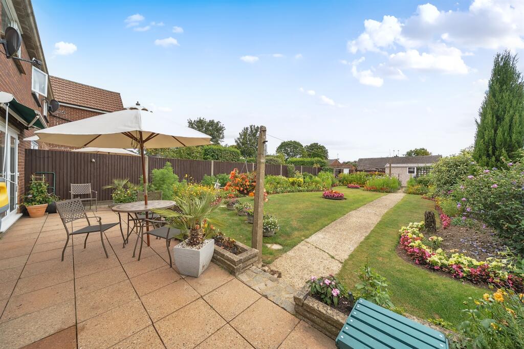 Additional image 18 of Meadway, Colney Heath, St. Albans