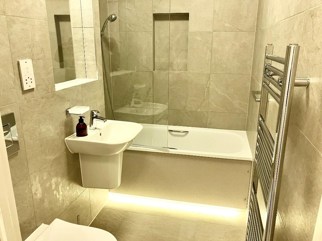 Additional image 10 of Chequer Street, St. Albans, Hertfordshire, AL1 3YJ