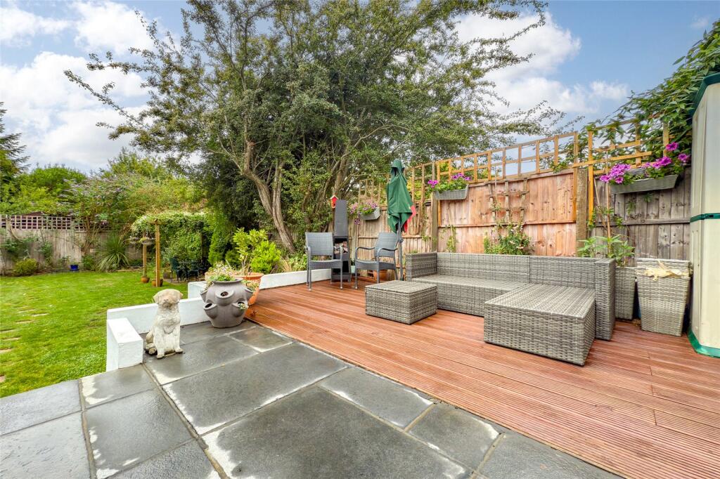 Additional image 24 of The Ridgeway, St. Albans, Hertfordshire, AL4