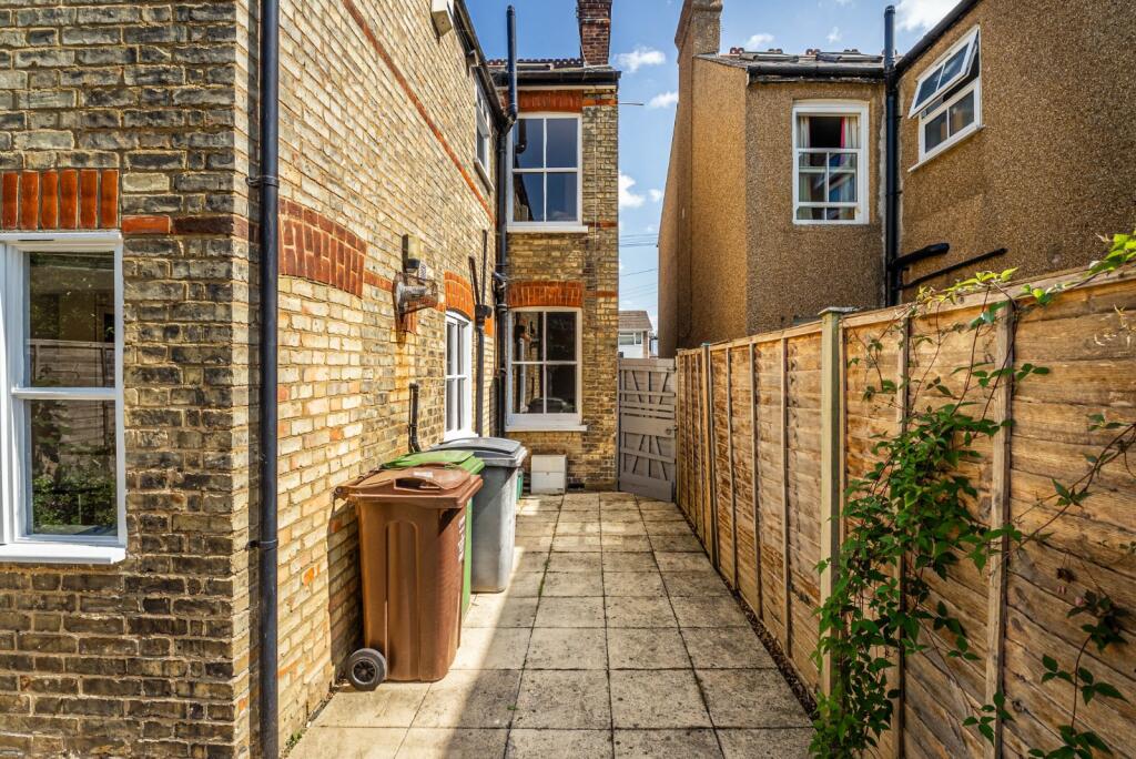 Additional image 17 of Warwick Road, St. Albans, Hertfordshire, AL1