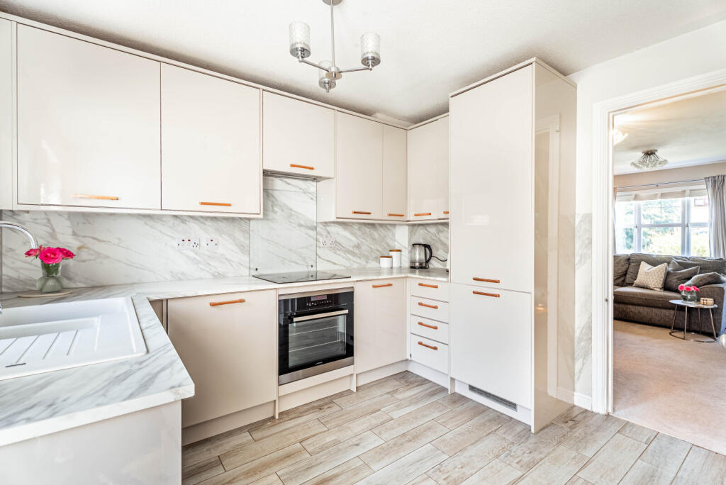 Additional image 5 of Perham Way, London Colney, St. Albans, Hertfordshire, AL2