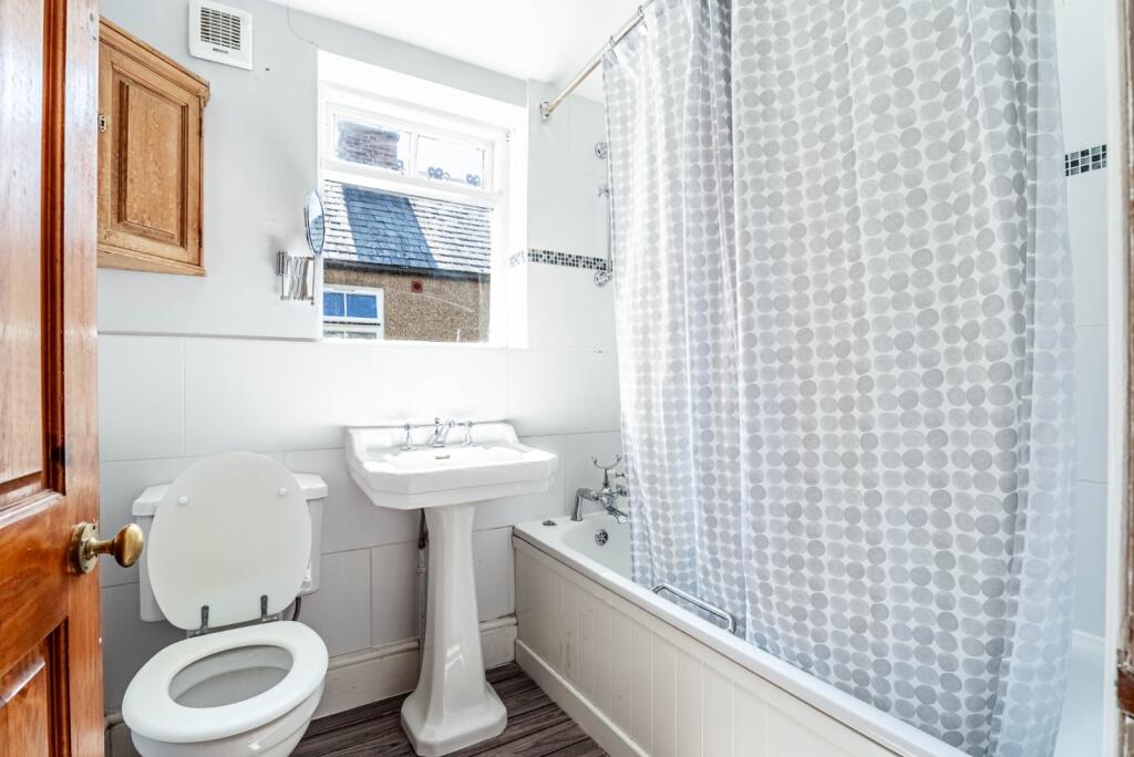 Additional image 12 of Warwick Road, St. Albans, Hertfordshire, AL1