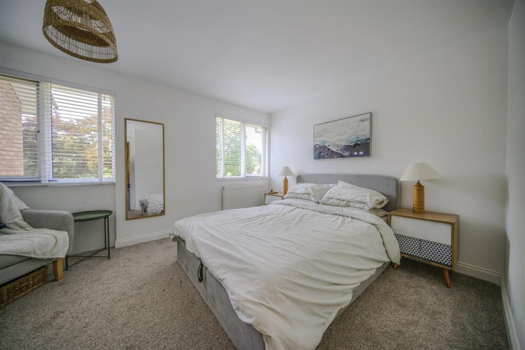 Additional image 8 of Drakes Drive, St. Albans