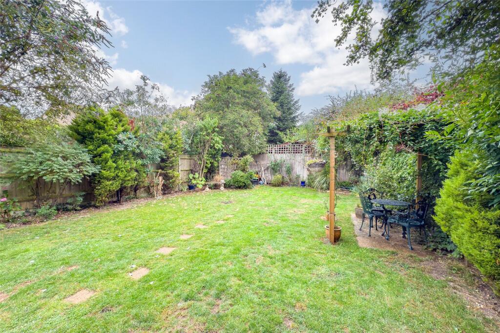 Additional image 27 of The Ridgeway, St. Albans, Hertfordshire, AL4