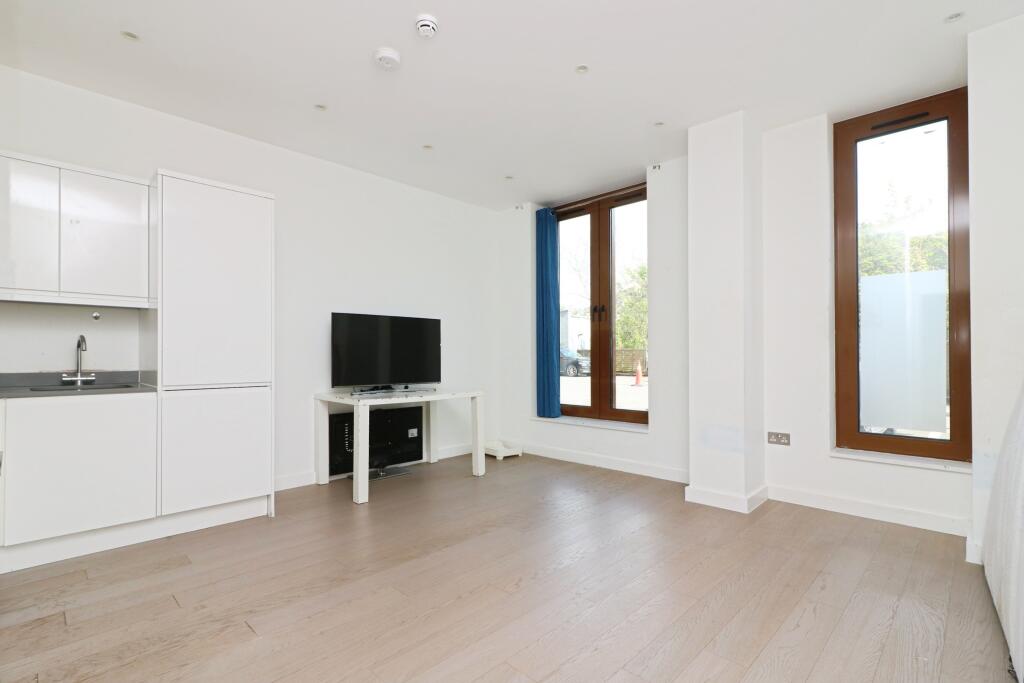 Additional image 4 of Grosvenor Road, St Albans, AL1