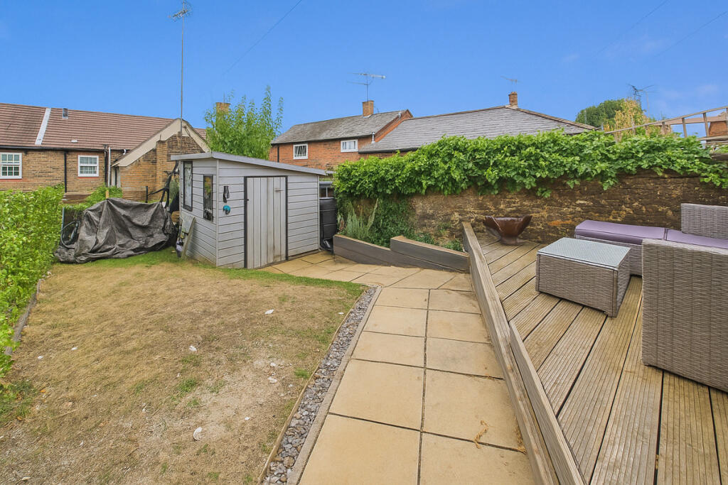 Additional image 10 of High Street, Markyate, AL3