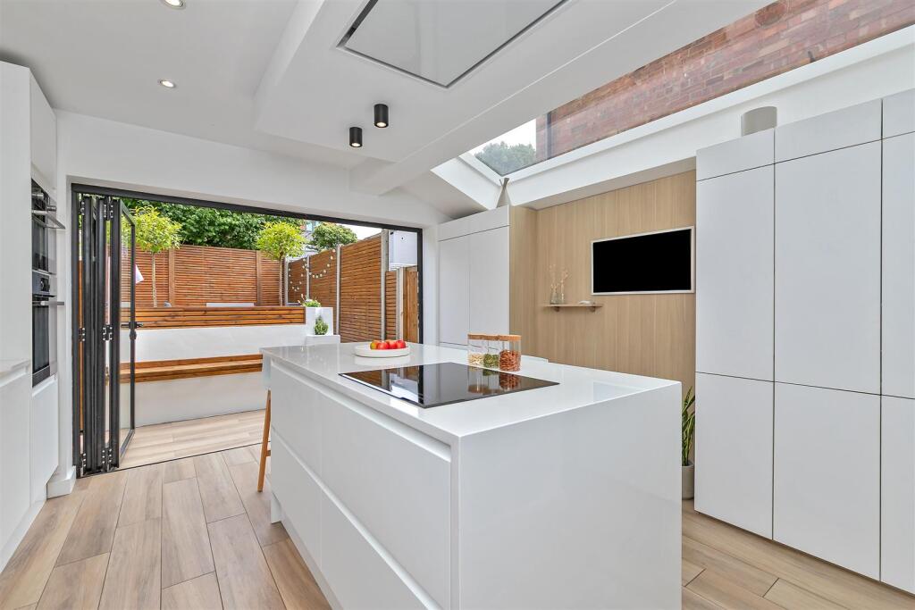 Additional image 3 of Hart Road, St. Albans