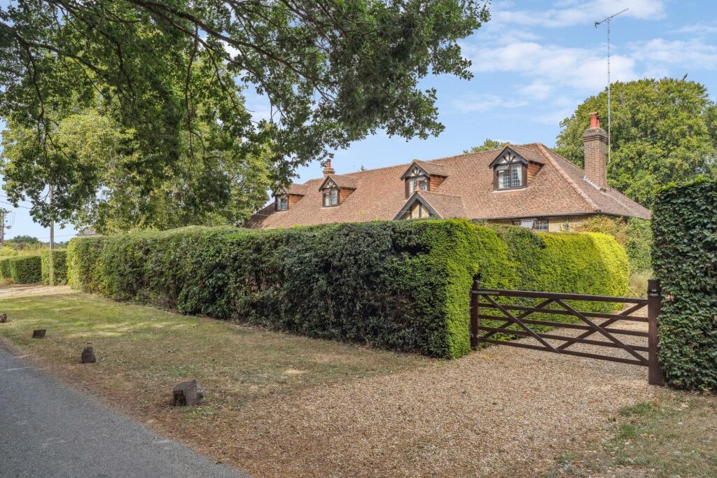 Additional image 5 of Caddington Common, Markyate, Hertforfshire