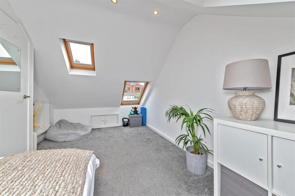 Additional image 32 of Hart Road, St. Albans