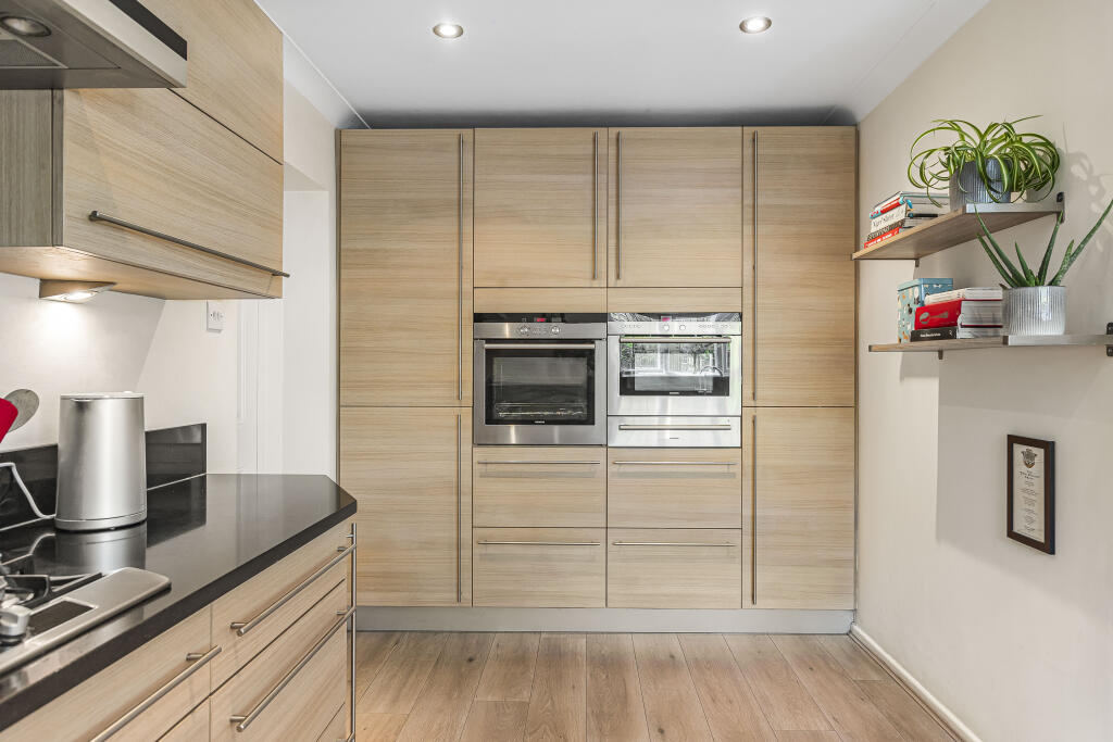 Additional image 15 of Havercroft Close, St. Albans, Hertfordshire, AL3