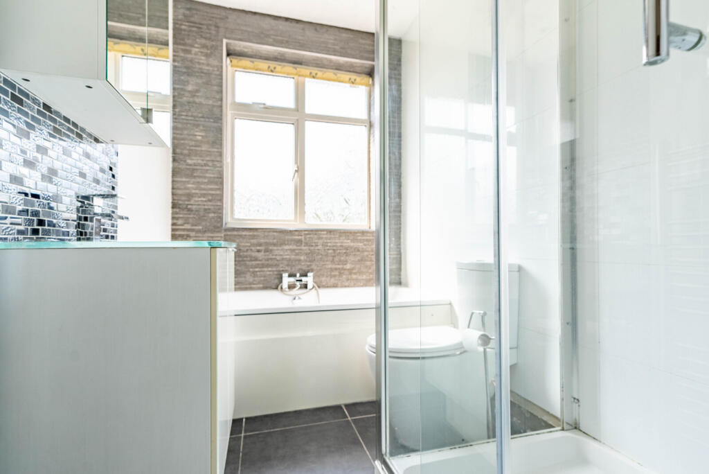 Additional image 5 of Batchwood Drive, St. Albans, Hertfordshire, AL3