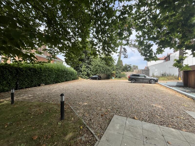 Additional image 2 of The Garden Room, Dalton Street, St. Albans, Hertfordshire
