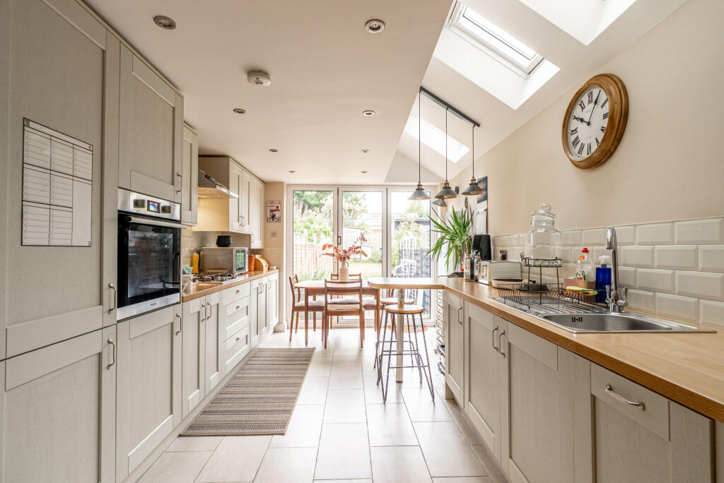 Additional image 4 of Boundary Road, St. Albans, Hertfordshire, AL1