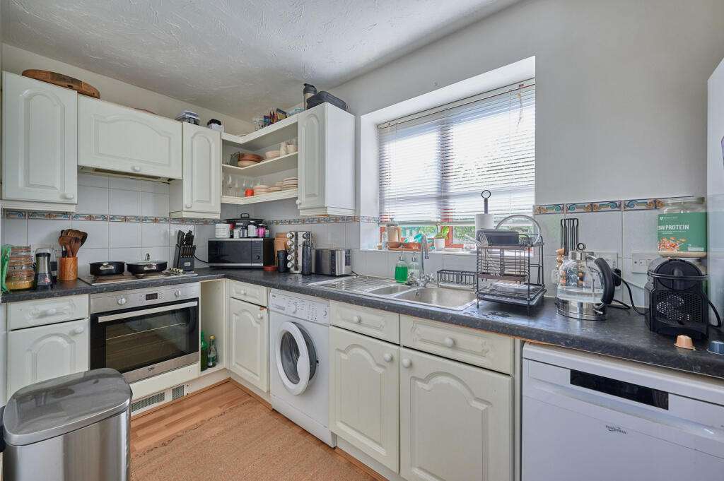 Additional image 4 of Millers Rise, St Albans, Herts, AL1