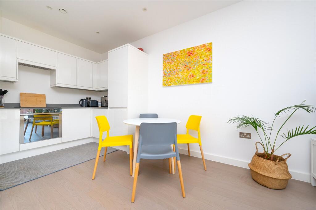 Additional image 3 of Grosvenor Road, St. Albans, Hertfordshire