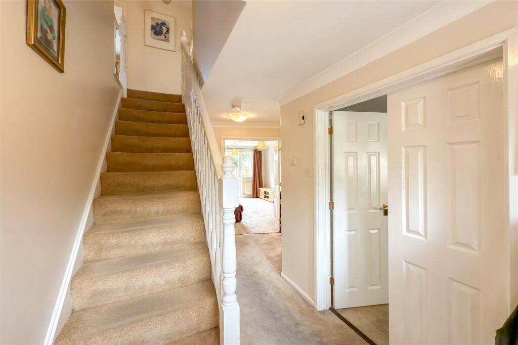 Additional image 18 of Wynches Farm Drive, St. Albans, Hertfordshire, AL4