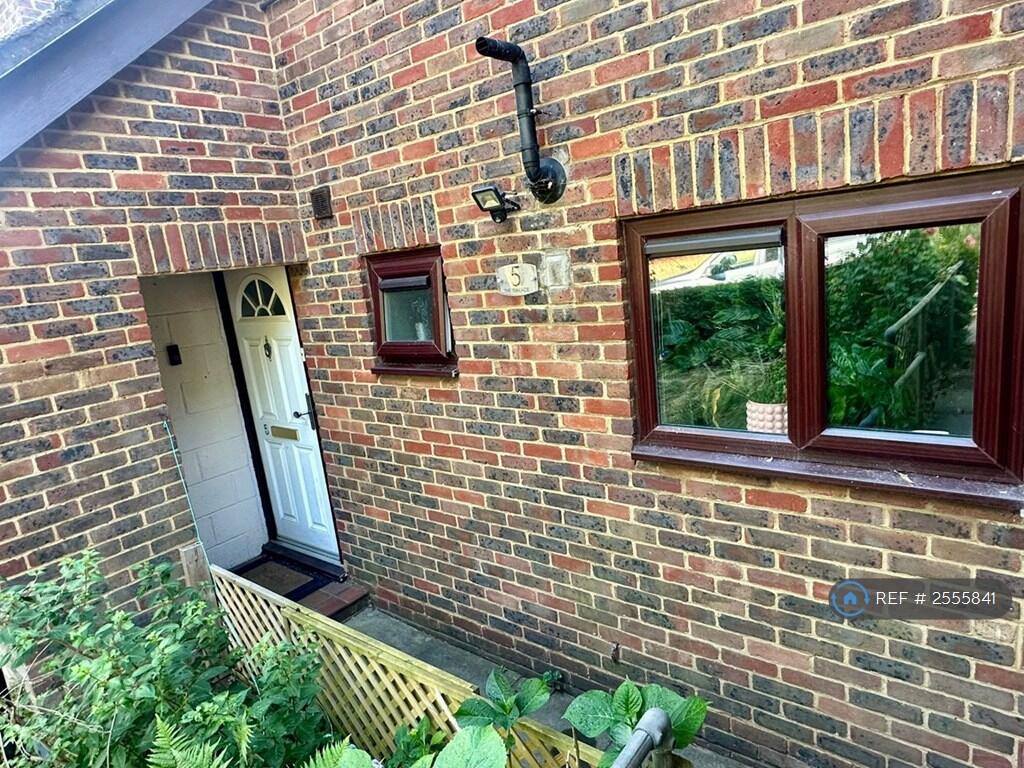 Additional image 7 of The Terrace, Redbourn, St. Albans, AL3