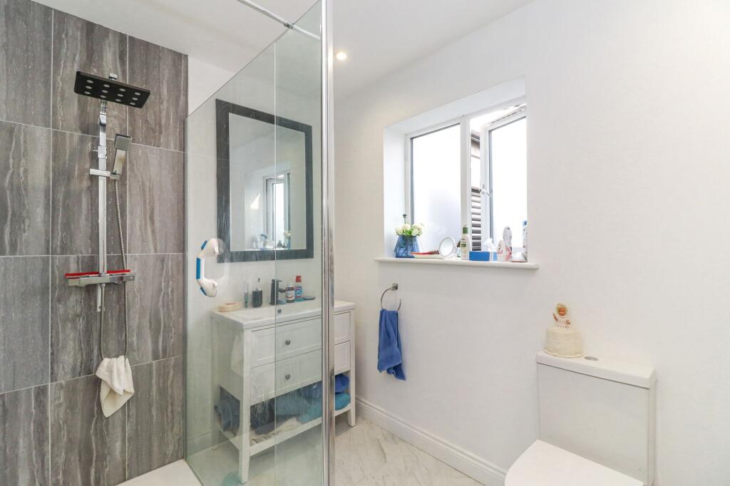 Additional image 31 of Oakwood Road, Bricket Wood, AL2