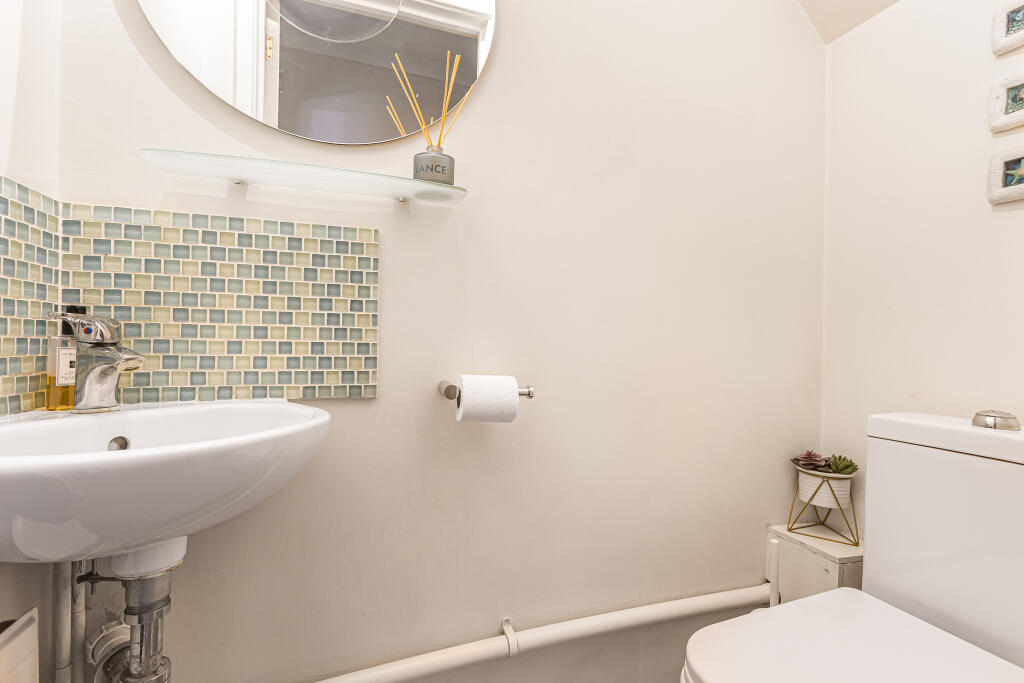 Additional image 12 of Havercroft Close, St. Albans, Hertfordshire, AL3