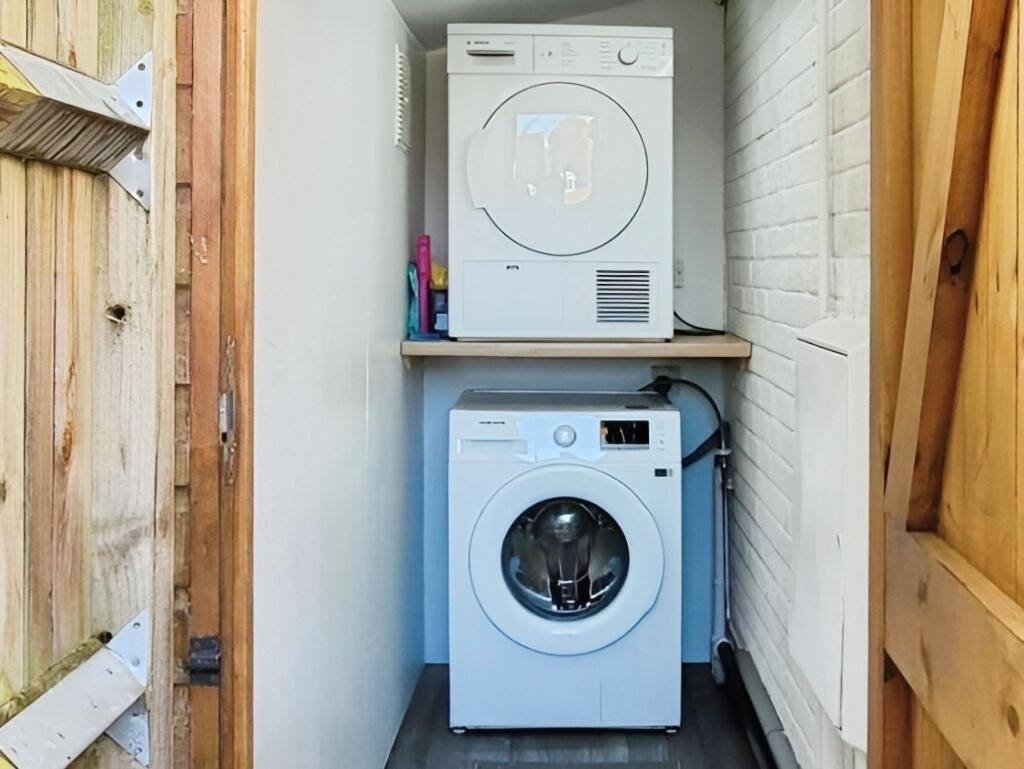 Additional image 8 of Tilsworth Walk, St Albans, AL4
