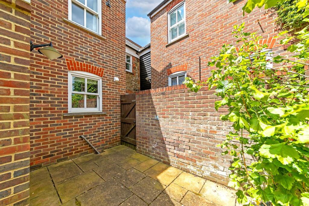 Additional image 15 of Old London Road, St. Albans